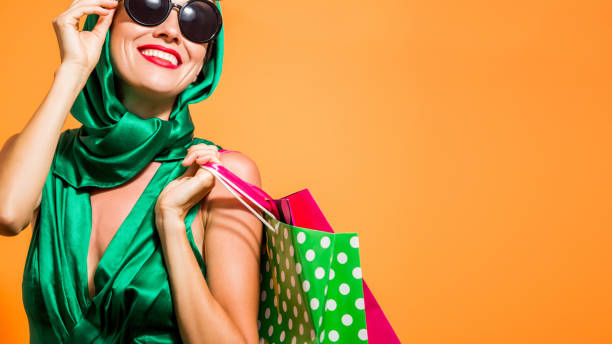 istock Beautiful  shopping woman 1133981237