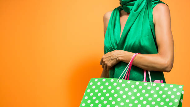 istock Beautiful  shopping woman 1133981275