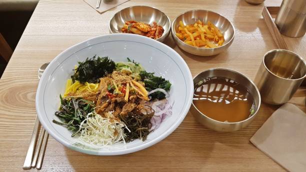 istock Bibimbap and side dishes in Korean restaurants 1133988086