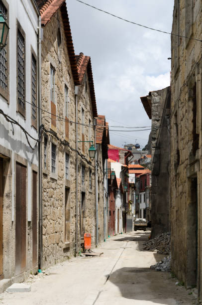 istock Narrow street in Gaia 1134030052