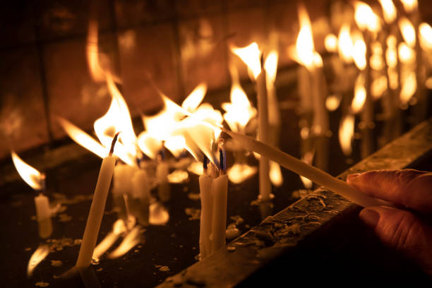 istock Visit the temple (the church), to light the candles on the stand. 1134085391