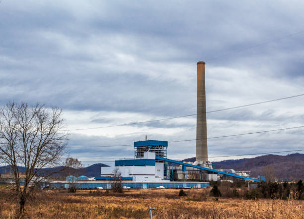 Shutdown Power Plant in Ohio Close Shot