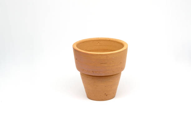 istock Brown empty clay flower pot isolated on white background 1134139673