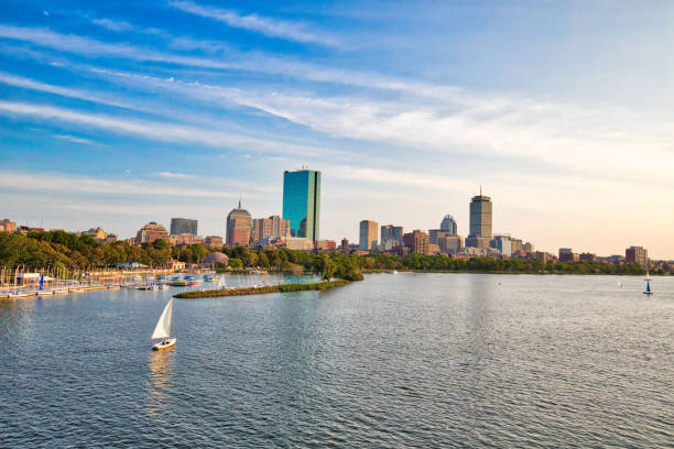 panoramic view of boston downtown and historic center from the landmark longfellow bridge over charles river - boston skyline charles river river imagens e fotografias de stock