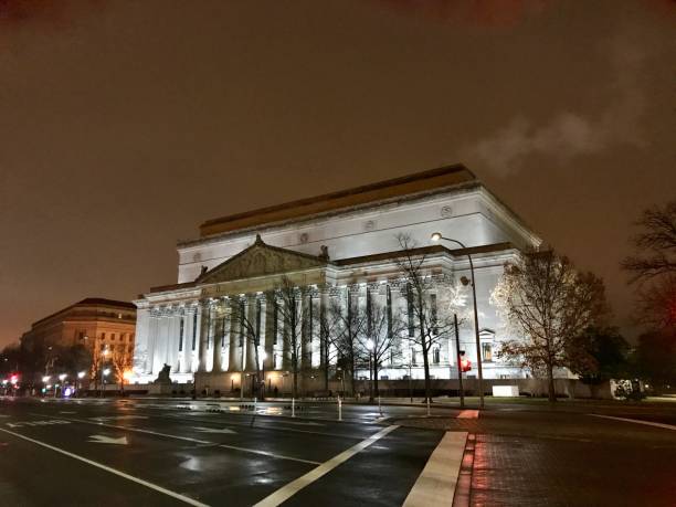 istock America / National Archives.Night building, North West side. 1134159979