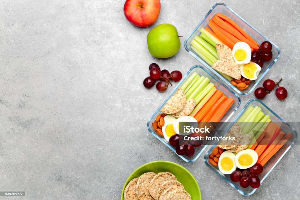 Fiamcheras con refrigerios saludables, vista aérea - Foto de stock de Comida sana libre de derechos