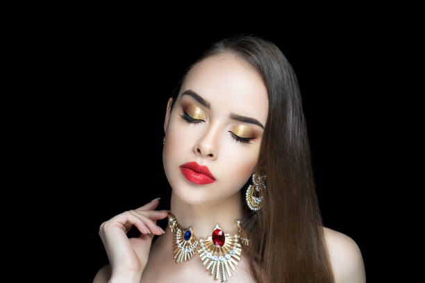 istock woman massive necklace earrings 1134213114