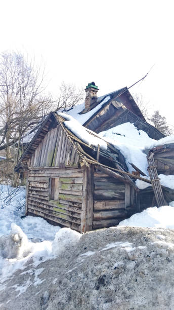 istock House Old Wooden 1134251331