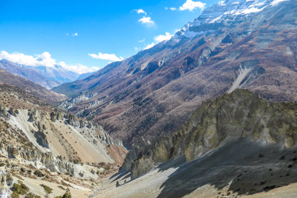istock Nepal - Trek in Annapurna Circuit, Himalayas 1134289129
