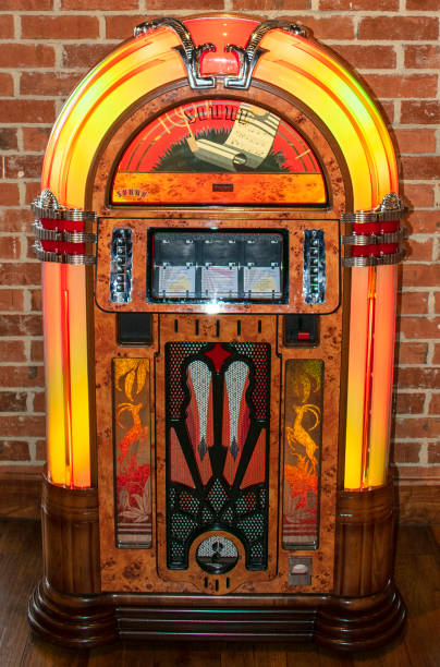 istock 1950s Style Jukebox Vinyl Music Record Player 1134298505