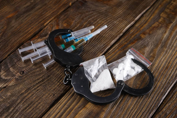 마약 사용 박탈 자유의 사람. 약물에 대 한 개념. - narcotic drug abuse addict heroin 뉴스 사진 이미지