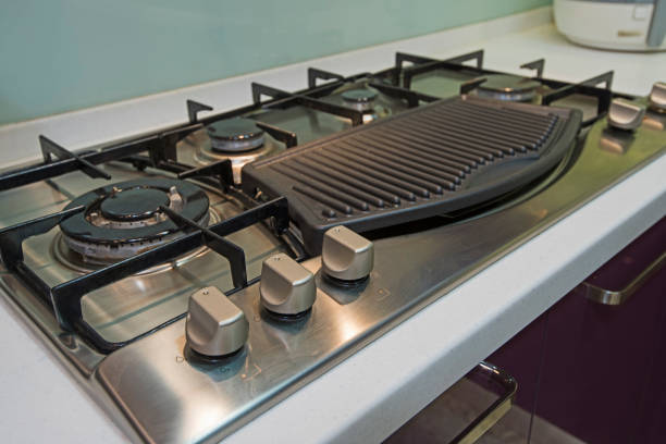 istock Modern kitchen cooker hob in a luxury apartment 1134309786