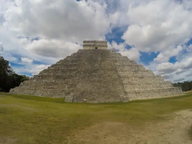 Photo of Mayan ruins of Chichen Itza one of Seven wonder of the world, Famous and populafr place in Mexico