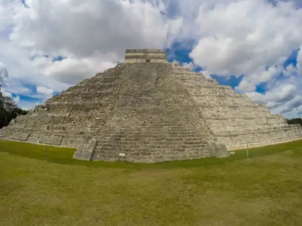 Photo of Mayan ruins of Chichen Itza one of Seven wonder of the world, Famous and populafr place in Mexico