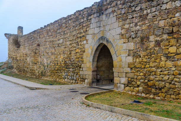 istock Gate in the old walls, in Miranda do Douro 1134324967