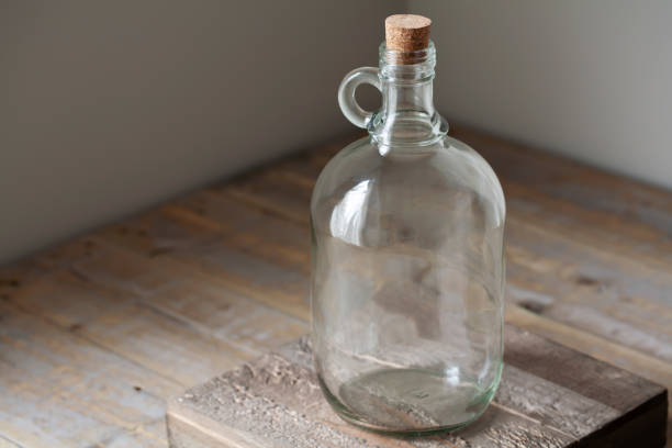 istock Glass growler bottle mockup 1134333516