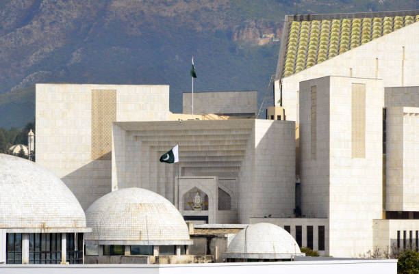 supremo tribunal do paquistão e federal shariat court, islamabad, paquistão - sunni - fotografias e filmes do acervo