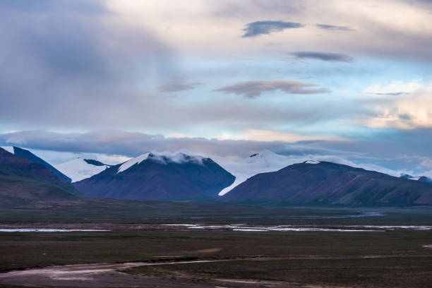 istock Kunlun Mountain, Landscape along Qinghai-Tibet Railway 1134395332