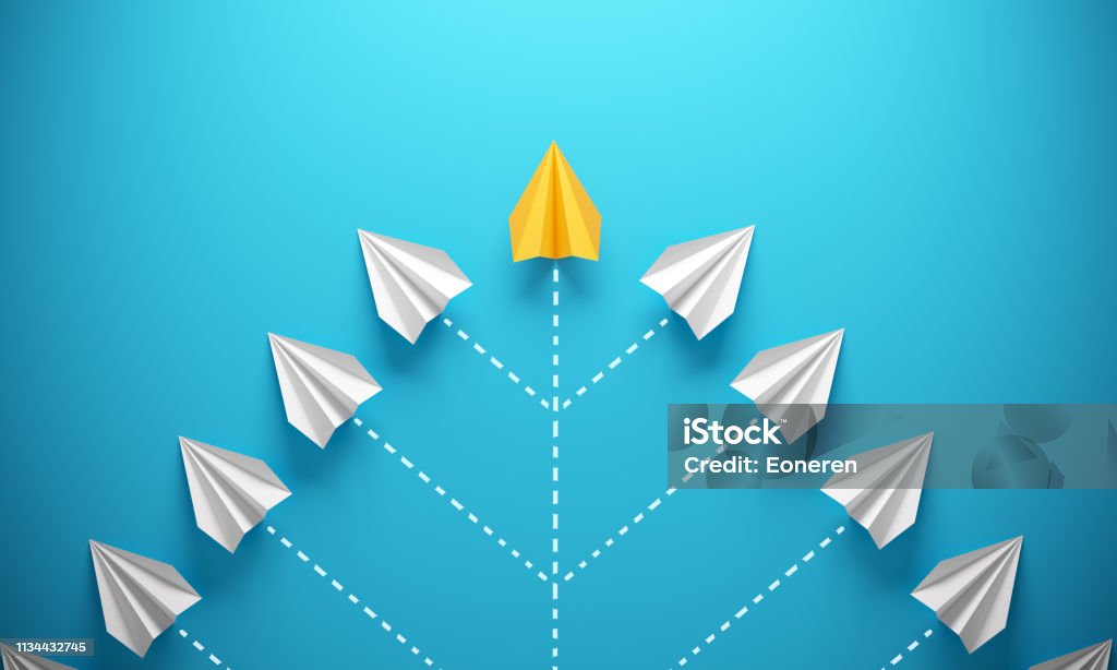 Concepto de liderazgo con aviones de papel - Foto de stock de Liderazgo libre de derechos