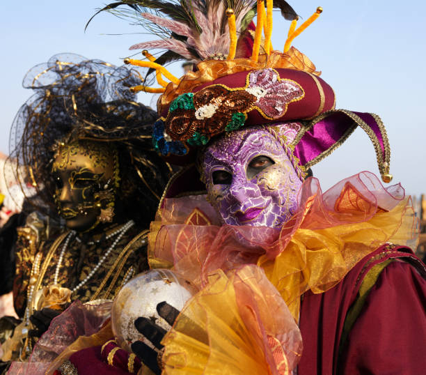 2019 베니스 카니발 장면, 베네토 이탈리아 - costume stage costume sunlight carnival 뉴스 사진 이미지
