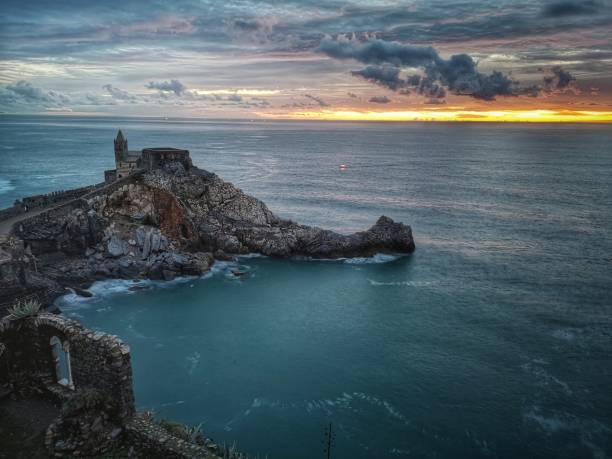 istock Super Sunset in Portovenere, Italy 1134476297