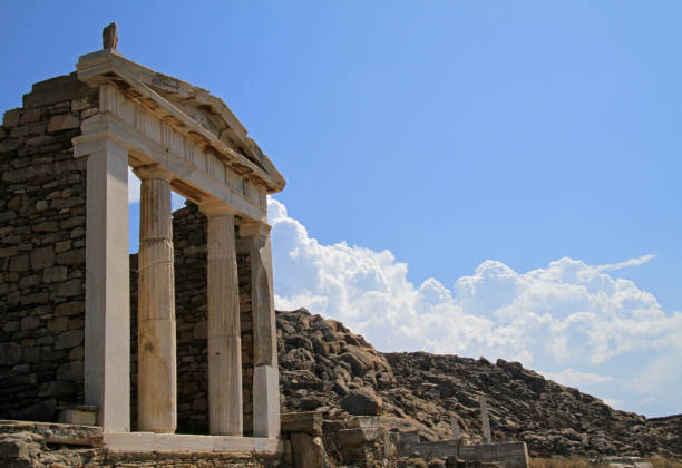 istock Ruins on Delos, Greece 1134512393