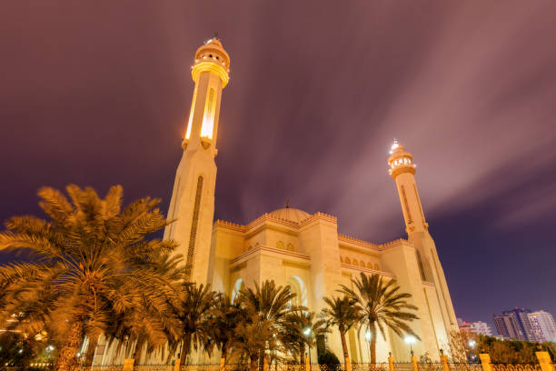 Al Fateh Grand Mosque in Manama Al Fateh Grand Mosque in Manama. 
Manama, Bahrain. manama stock pictures, royalty-free photos & images