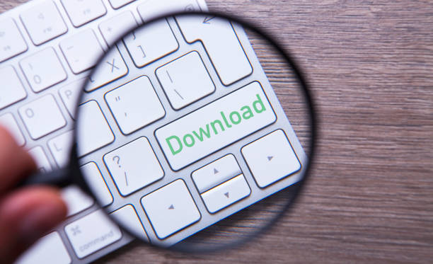 istock keyboard and magnifier, download 1134609286