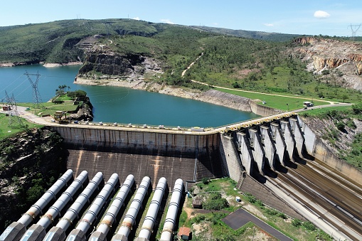 Vista aérea del Hydroeletric de Furnas, Minas Gerais, Brasil. Generación de energía. La laguna de Furnas. Destino de viaje. Viajes tropicales. Punto de turismo. photo