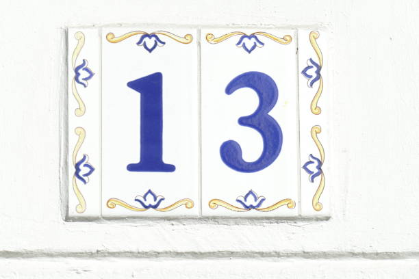 istock Hausnummernschild number 13 1134664797