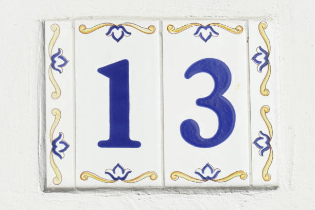 istock Hausnummernschild number 13 1134664977