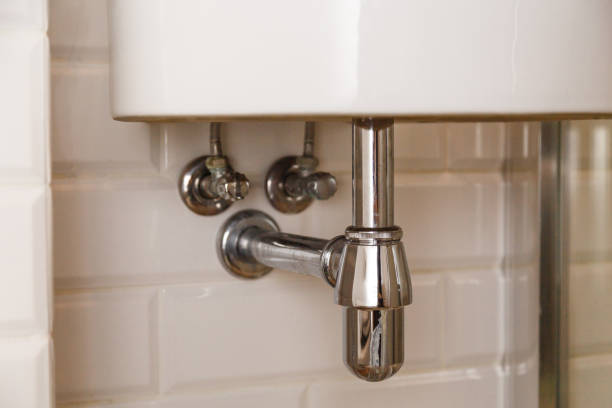 istock Basin siphon or sink drain in a bathroom, clean 1134669850