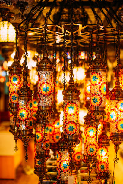 istock Traditional Lantern Gift Shop 1134699520