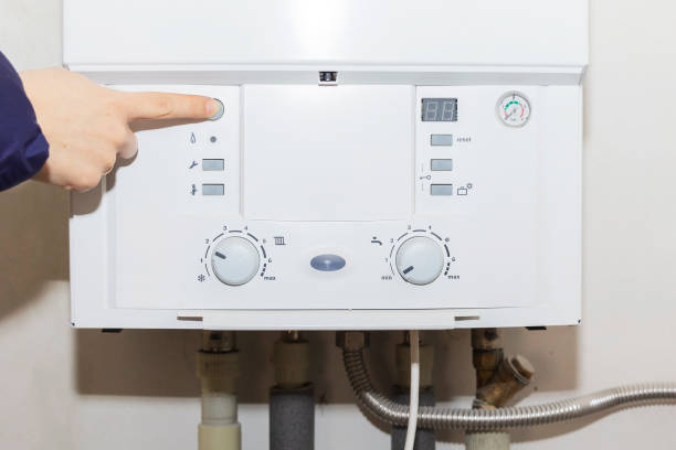 뜨거운 물과 난방 가스 보일 러의 제어판. - boiler gas boiler thermostat control panel 뉴스 사진 이미지