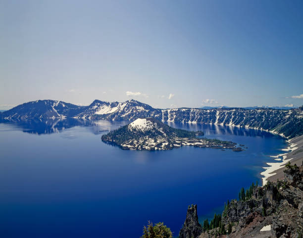 istock Crater Lake with Wizard Island in Oregon 1134861114