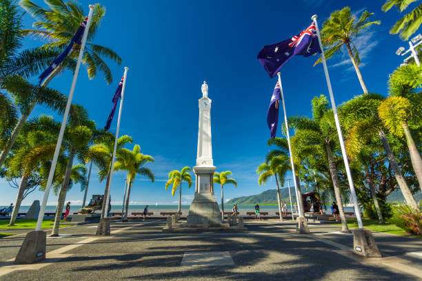 Cairns Cenotaph and Memorial site. It is a place of cultural and historic significance for the Cairns community. CAIRNS, AUS - JUN 22 2014: Cairns Cenotaph and Memorial site. It is a place of cultural and historic significance for the Cairns community. cairns australia stock pictures, royalty-free photos & images