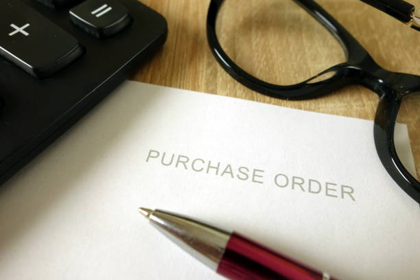 bestellung, stift, taschenrechner und brille - order buying purchase order bill stock-fotos und bilder