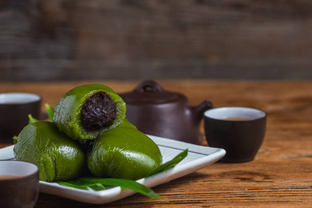 istock Qingming Dumpling Ching Ming Fruit Qingming Yuqing Youth League 1134899658