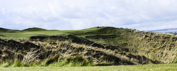 club de golf royal portrush - portrush photos et images de collection