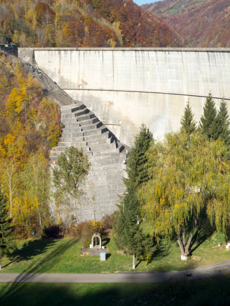 istock Paltinu Dam, Romania, in autumn 1134923802