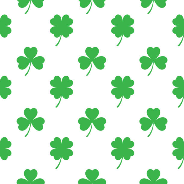3 및 4 잎 클로버 완벽 한 패턴 - irish culture st patricks day backgrounds good luck charm stock illustrations
