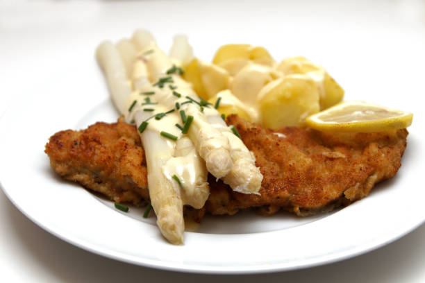 istock Asparagus with cutlet and potatoes 1134956563