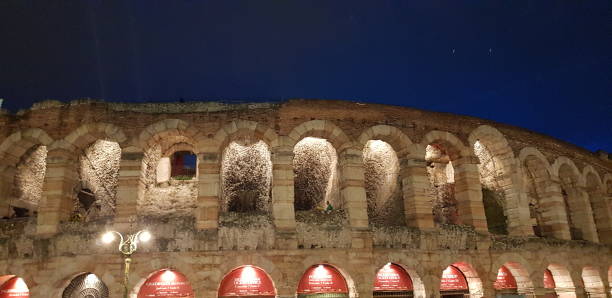 istock Arena di Verona 1134962026