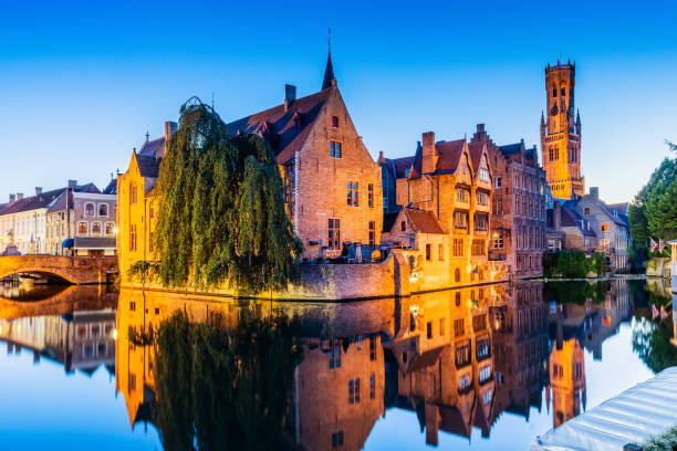 bruges, belgium. - gotic imagens e fotografias de stock