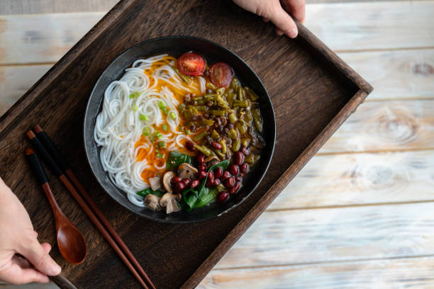 istock gravy rice noodles 1135031182