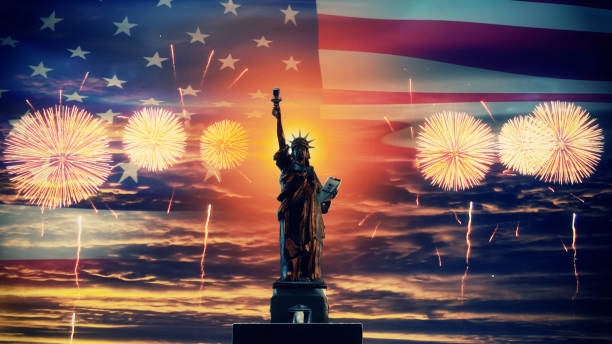 istock Independence Day statue of liberty Background 1135060409