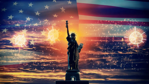 istock Independence Day statue of liberty Background 1135060411