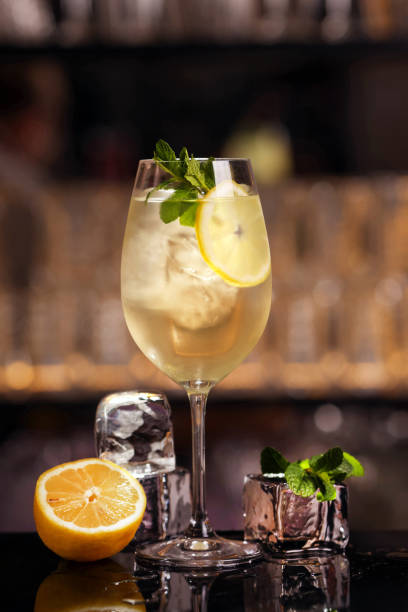 istock Hugo cocktail drink with ice cubes, mint and lemon 1135078610