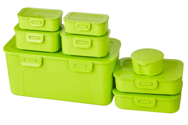 istock Green set of plastic food storage containers 1135098934