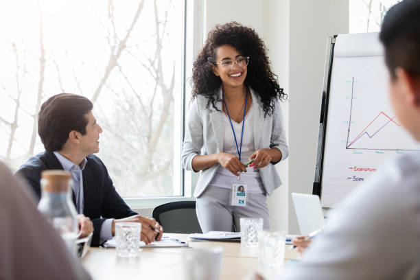 istock Female medical sales rep meets withe hospital staff 1135118104